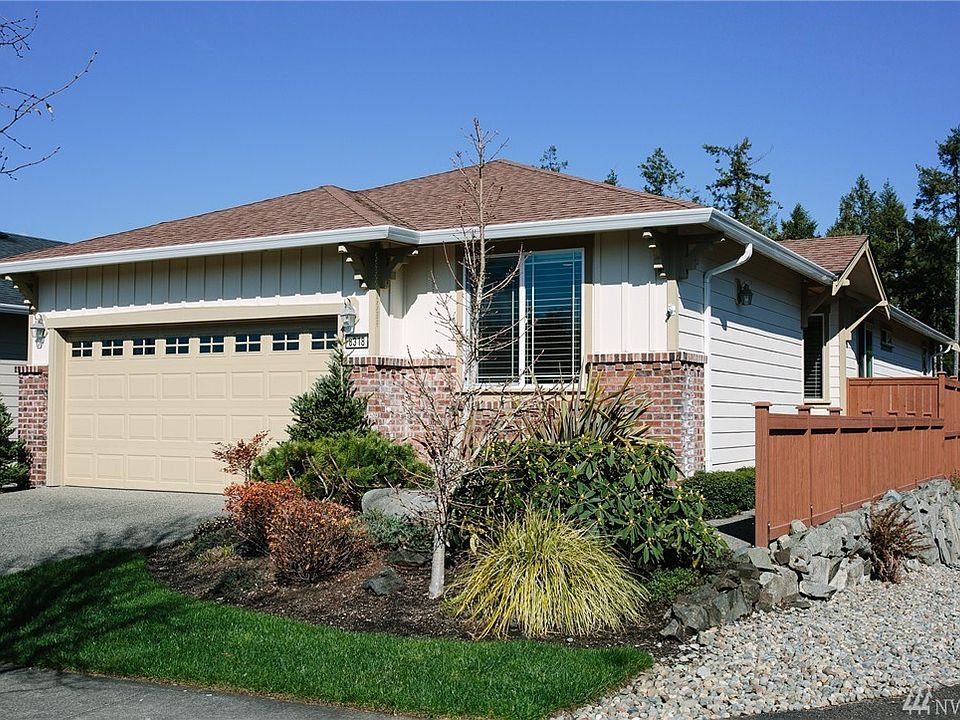 1st image of 8318 Vashon Dr NE