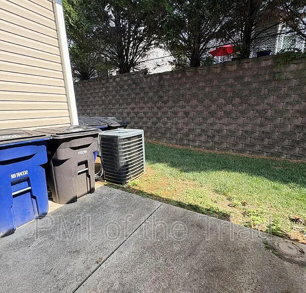 5327 Farm House Trl — Photo 4