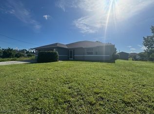 914 Unice Ave N, Lehigh Acres, FL 33971