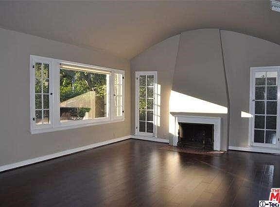 2nd image of 370 S Greenwood Ave