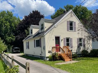 34 Elm St, Fairport, NY 14450