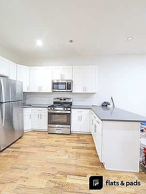 3rd image of 317 Nostrand Ave APT 2