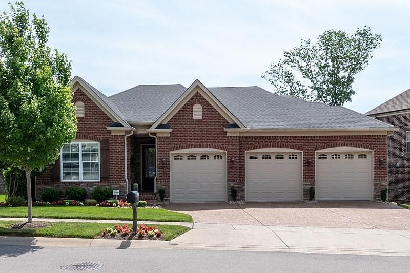 1st image of 8013 Warren Dr