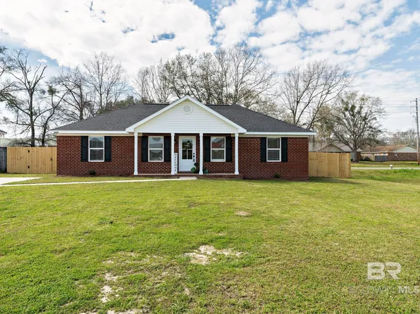21717 Shadowbrook St, Robertsdale, AL 36567