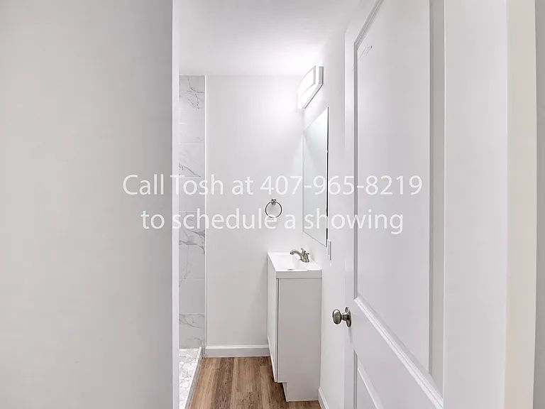 1110 S Houston Ave — Photo 6