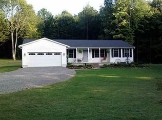 1262 Hartzell Rd, New Castle, PA 16105