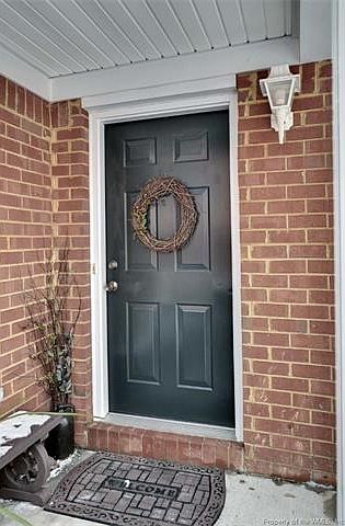 1st image of 303 Westgate Cir #303