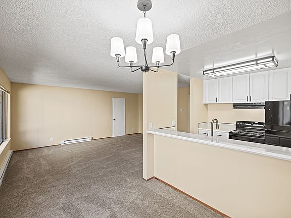 3rd image of 1129 1st St #1304bf589