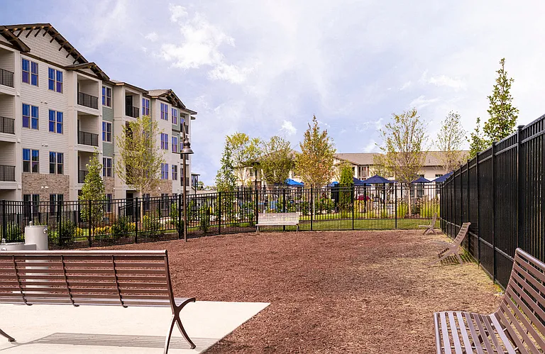 Lake Linganore Apartments — Photo 30
