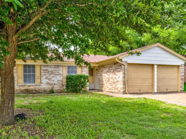 1241 Burmeister Rd, Fort Worth, TX 76134