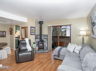 7351 Huntsmen Cir #18-F, Anchorage, AK 99518