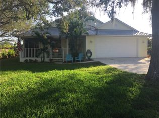894 SW 35th St, Palm City, FL 34990