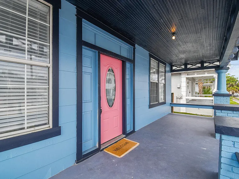2506 W Main St — Photo 19