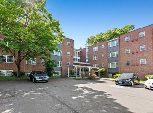 53 Wolcott Hill Rd APT B13, Wethersfield, CT 06109