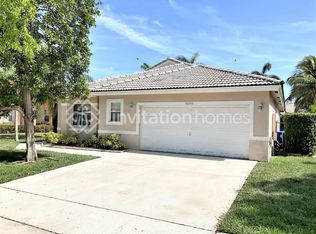 16200 SW 2nd Dr, Hollywood, FL 33027