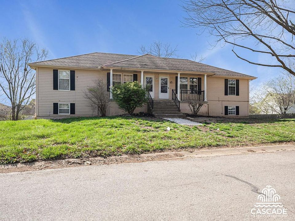 1st image of 1307 Valley Woods Ct #B