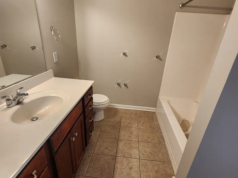 3802 Falcon Crest Dr #228 — Photo 13
