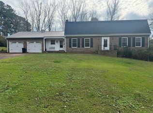 171 McRae St, Camden, TN 38320