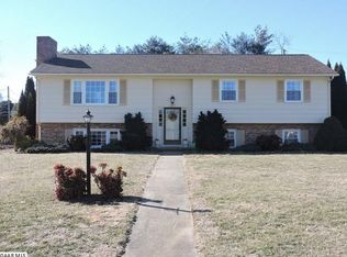 309 Yorkshire Ave, Waynesboro, VA 22980