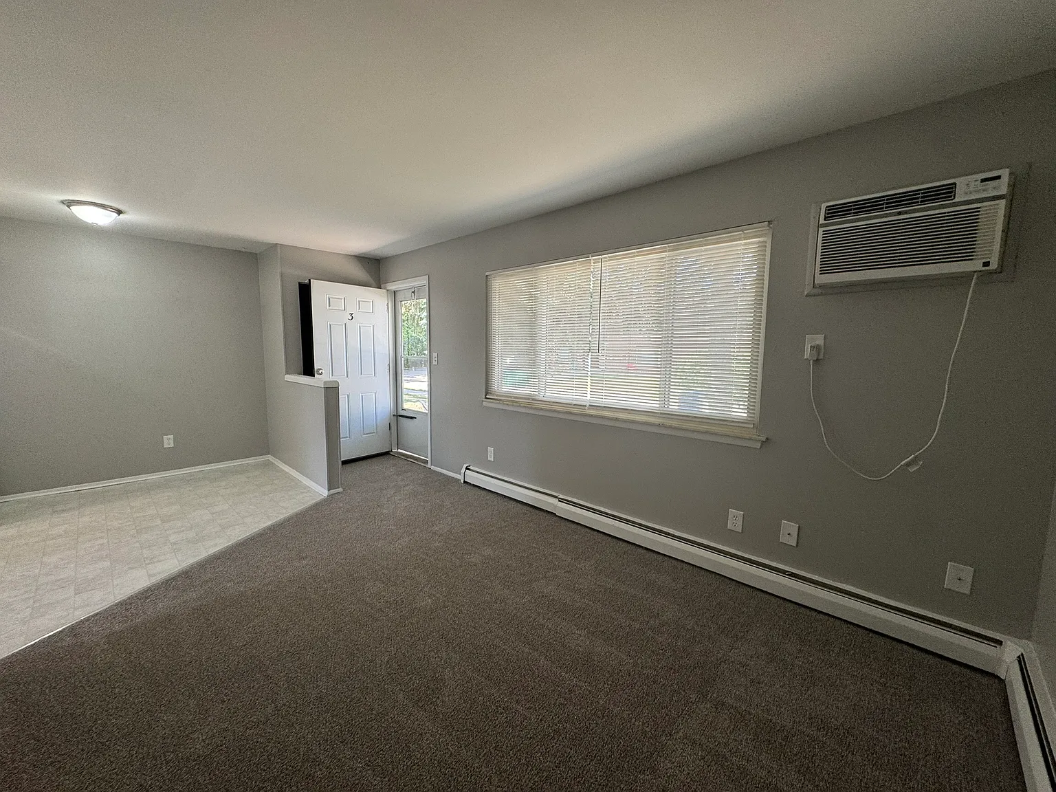 4059 Longtin Ave — Photo 4