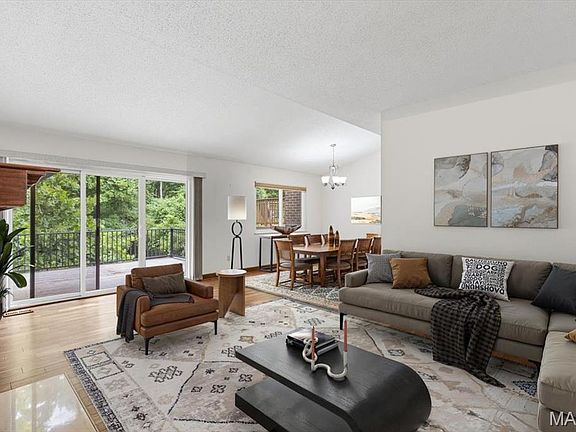 3rd image of 13112 Royal Pines Dr