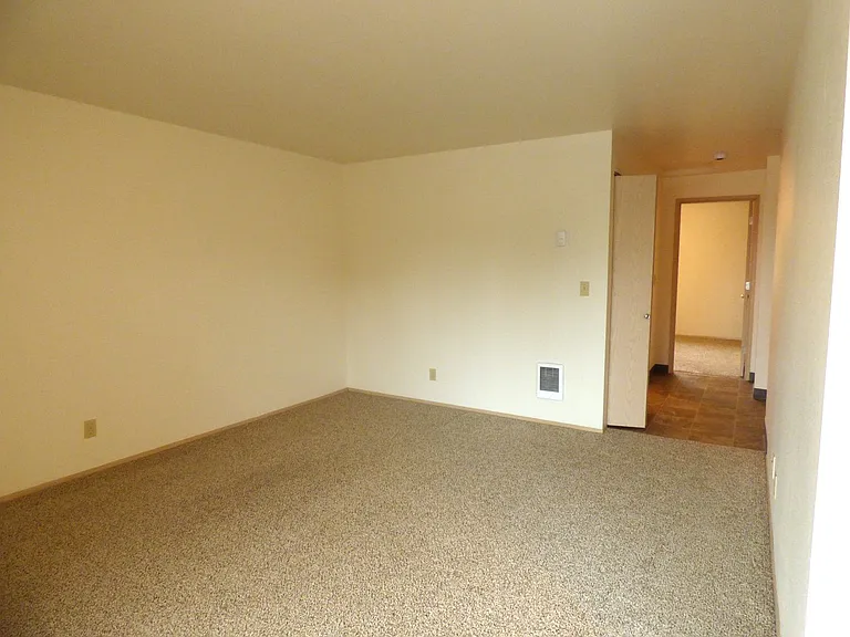 3102 Bluff Ave SE #2 — Photo 13
