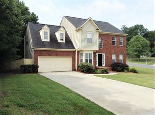 5429 Apple Glen Dr, Harrisburg, NC 28075