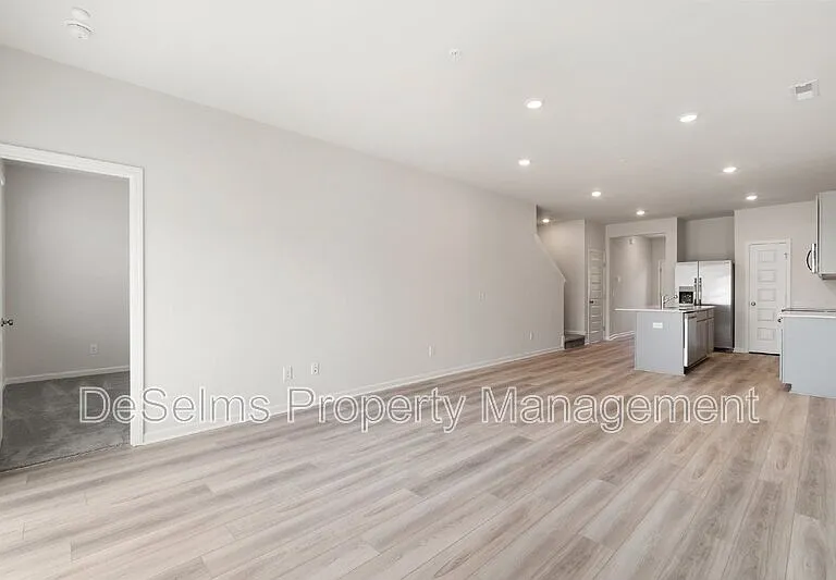 431 Alcott Way — Photo 19