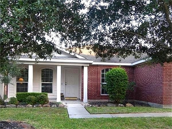 1st image of 3814 Alder Pass Ct