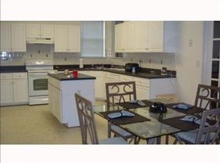 460 Sawyers Mill Xing, Chesapeake, VA 23323