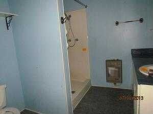 3rd image of 610 W 10th Ave