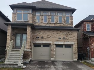 74 Alaskan Hts, Barrie, ON L9J 0H9