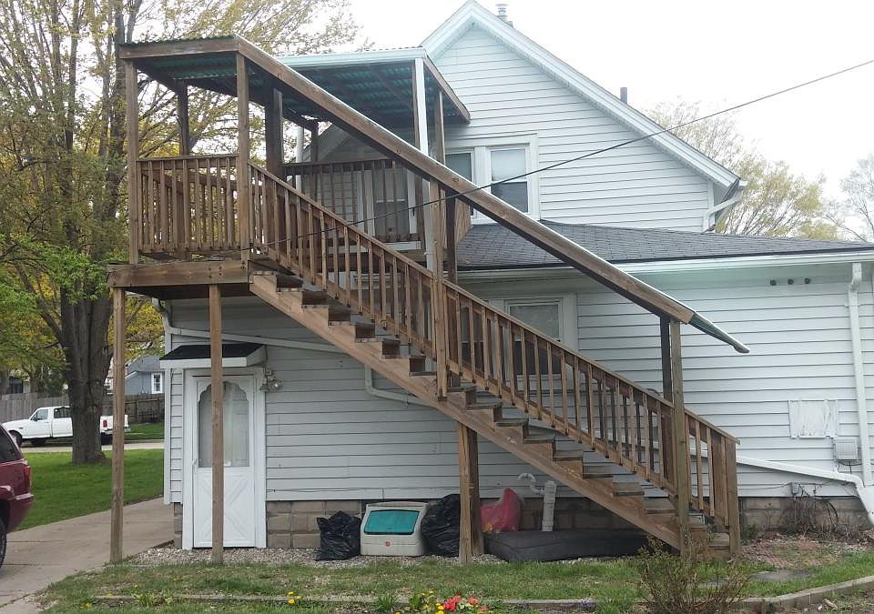 1st image of 31 Leslie St