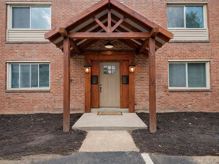 610 Broadhead Ave #C — Photo 38