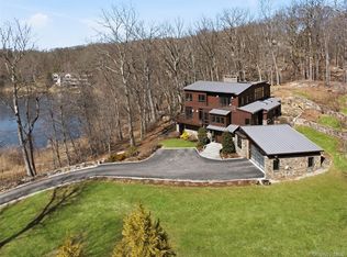 2 Lakeridge Drive, Armonk, NY 10504