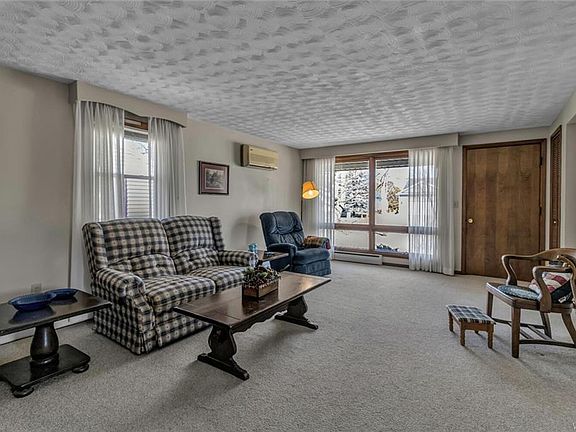 5th image of 1759 Forbes St