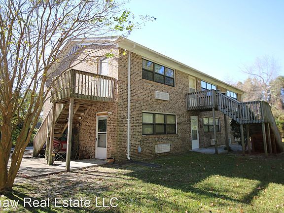5th image of 101 Lullwater Dr APT 3