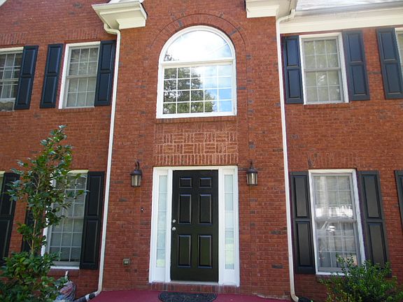 4th image of 3240 Stonewall Dr NW