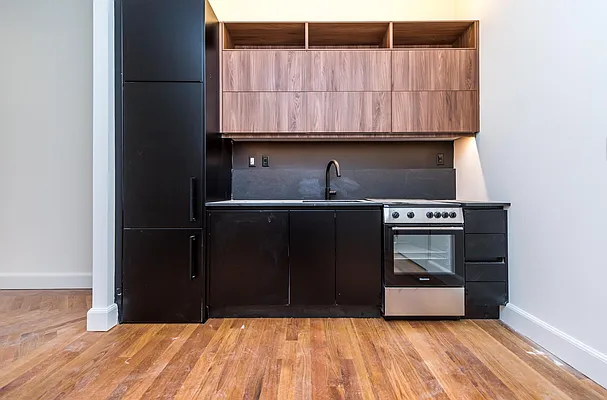 Rented by Nooklyn NYC LLC | media 95