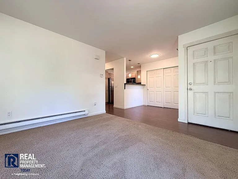 2613 S 272nd St #21 — Photo 11