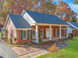 1204 Dogwood Dr E, Murray, KY 42071