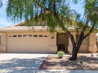 1516 N Old Ranch Rd, Tucson, AZ 85745