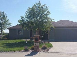 4113 Eagle Valley Dr, Manhattan, KS 66502