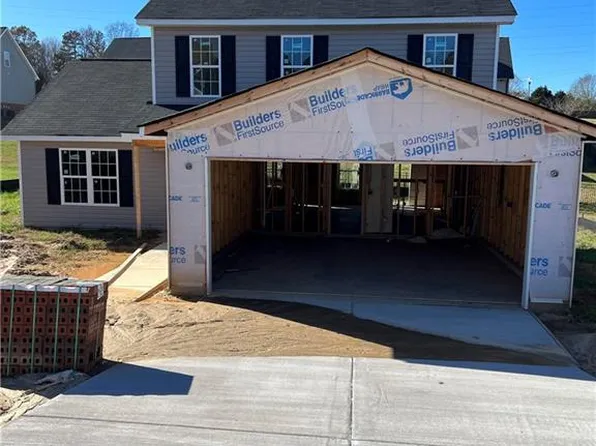 211 Cinnamon Way, Clemmons, NC 27012