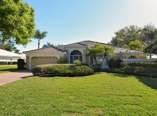 8858 Misty Creek Dr, Sarasota, FL 34241