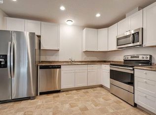 2323 Cedar St #B, Forest Grove, OR 97116