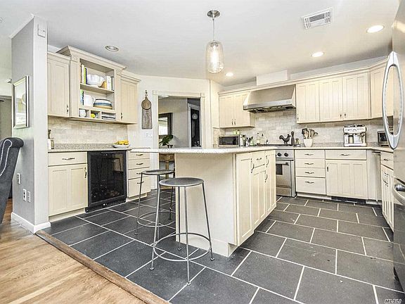 5th image of 36 Orchard St