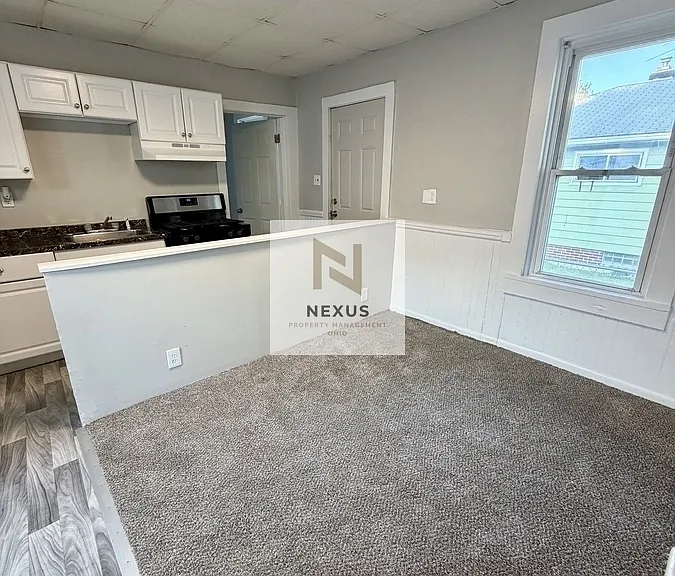 13210 Carrington Ave — Photo 3