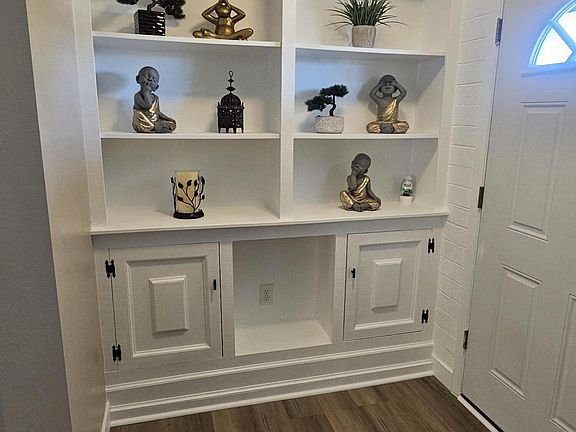 4th image of 11608 N HAGEN Drive
