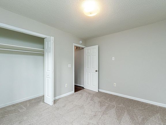 3rd image of 3200 Trotter Rd